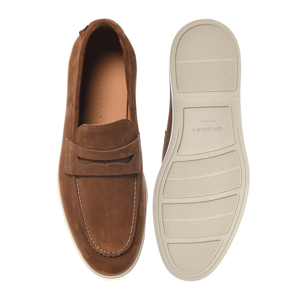 BALDININI - Loafers din piele intoarsa, maro deschis, cu talpa de cauciuc alba.