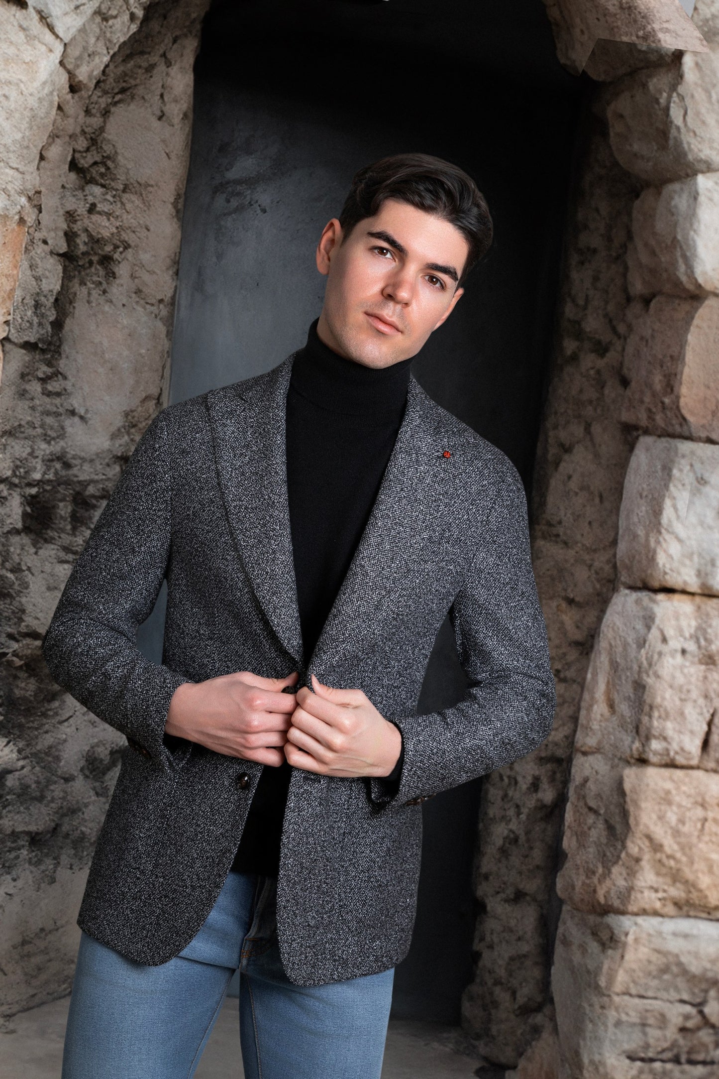 FUGATO - Sacou din 66% lana / 30% vascoza / 2% poliamida, model melanj gri / negru.