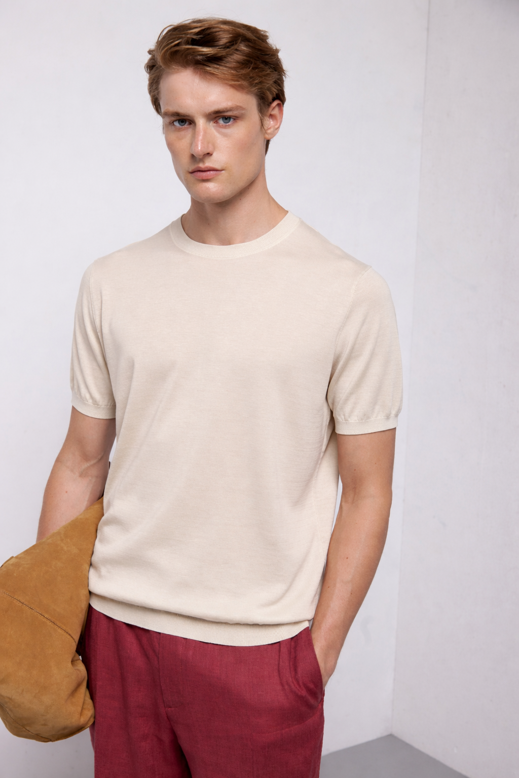 KANGRA - Tricou din 60% matase si 40% bumbac, guler rotund, alb-latte.
